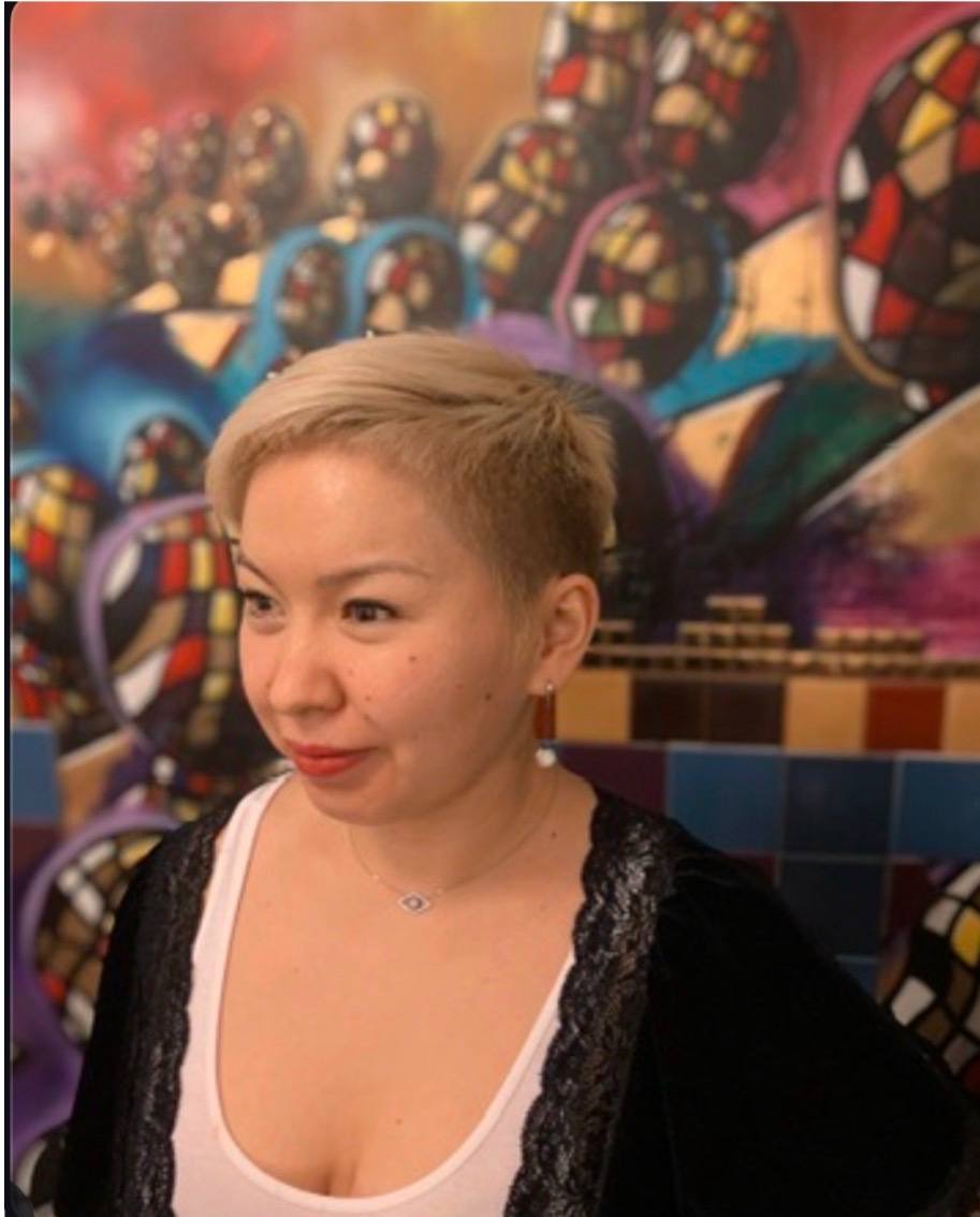 Short blonde pixie result