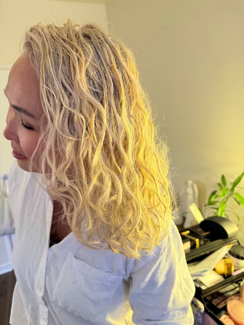Defined blonde texture by Olena at Blond Transformation