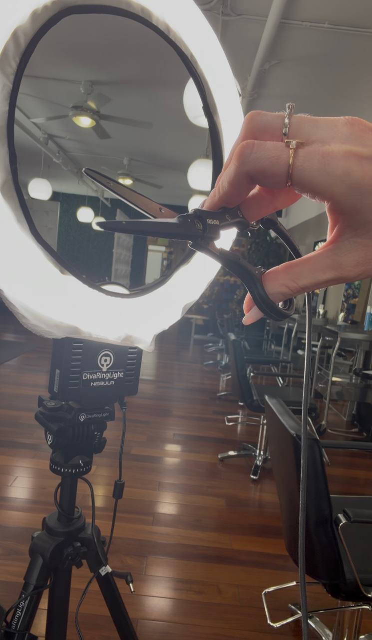 Jaguar hot scissors photographed during Olena’s salon process